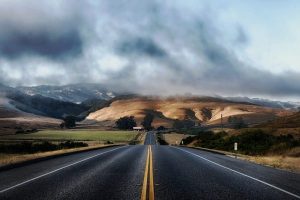 What is the Best Way to Get Around in Morocco? — EKSCARS article