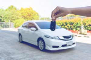 Long-Term vs Short-Term: Which Car Rental Option is Right for You? — EKSCARS article